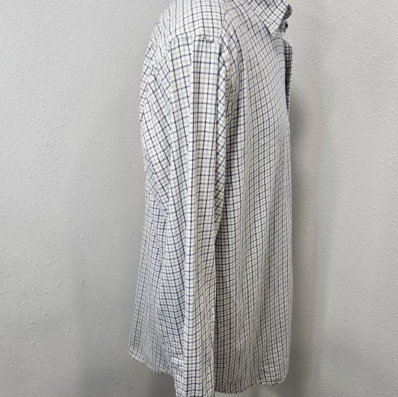 University of Washington men's button-down longsleeve large - Picture 5 of 6